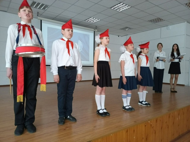 орлята.